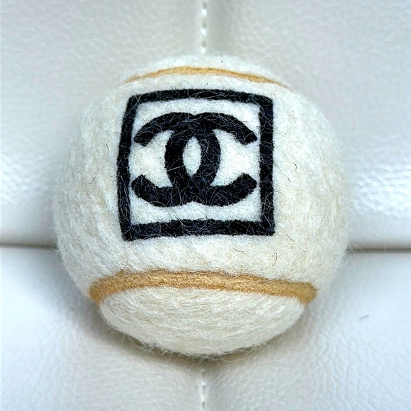 CHANEL classic Tennis Balls Set White Rubber ref.904630 - Joli Closet